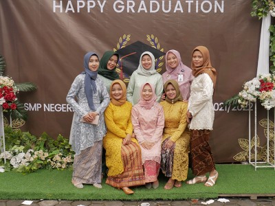 Keluarga SMPN 1 Ngadirejo