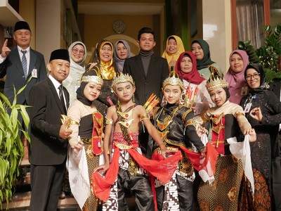 angkatan 57